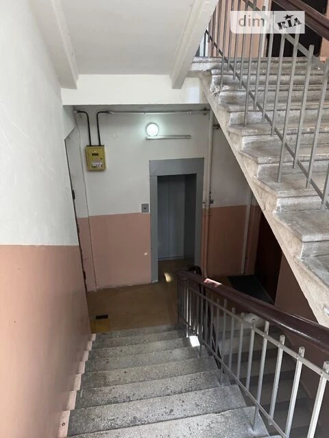 Sale of 3-room apartment 81.7 sq. m. on Hetman Pavla Skoropa street