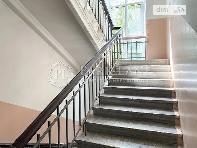 Sale of 3-room apartment 81.7 sq. m. on Hetman Pavla Skoropa street