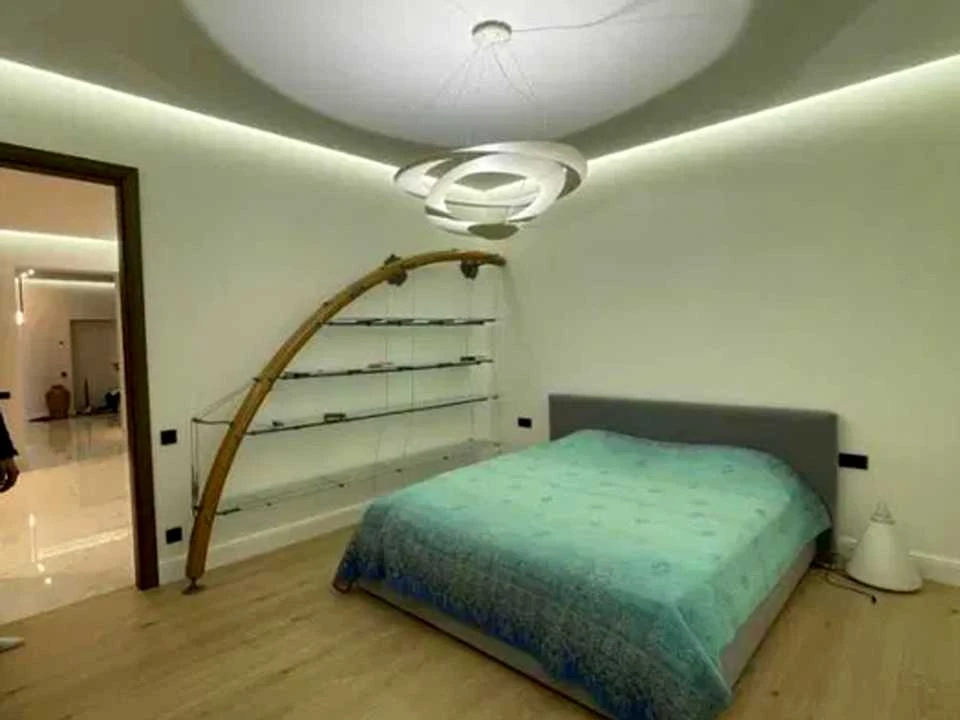 Apartment. Kharkiv, Klemenova Dacha st.