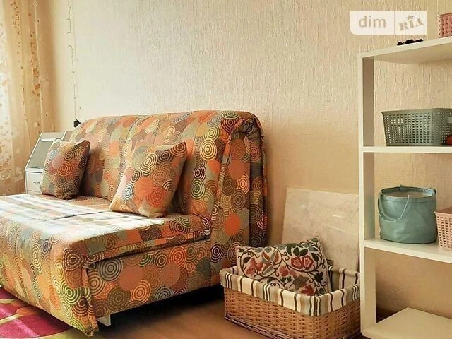 Room for sale 25 sq. m. on Azerbaycanska Street 8B • ID 3421