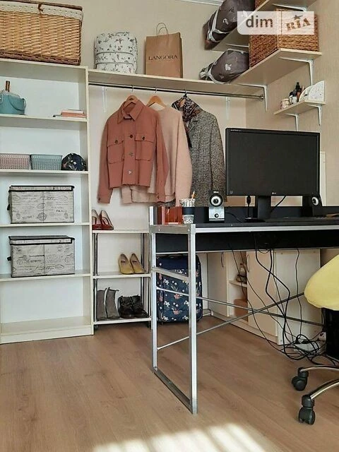 Room for sale 25 sq. m. on Azerbaycanska Street 8B • ID 3421