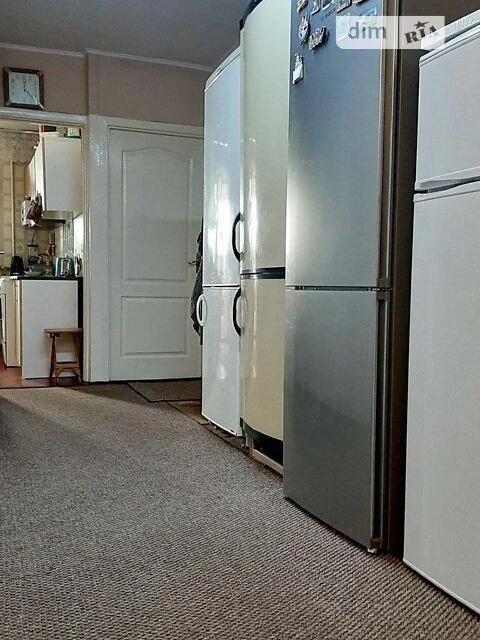 Room for sale 25 sq. m. on Azerbaycanska Street 8B • ID 3421