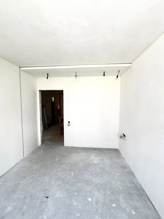 Apartment for sale in the Meridian residential complex