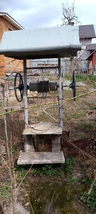 Продається   добротна дача від власника
