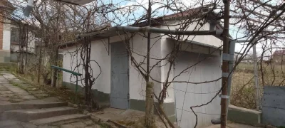 Продається   добротна дача від власника