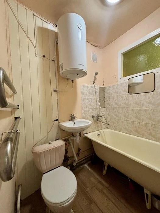 For sale 1-room apartment in Yalytsevyi/Pikhtovyi/Zeleny gai lane