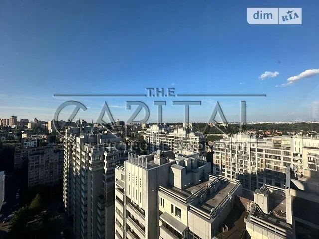 Sale of 2-room apartment 69 sq. m. on Andriy Verkhoglyada St. 14-A •