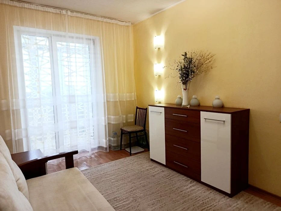 Продам 2к квартиру ж/м Приднепровск/ Самарский район/Левый б