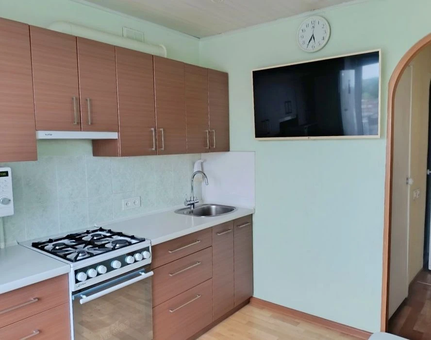 Продам 2к квартиру ж/м Приднепровск/ Самарский район/Левый б