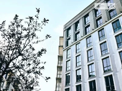 Sale of 2-room apartment 93 sq. m. on Naberezhno-Khreshchatytska Street 21