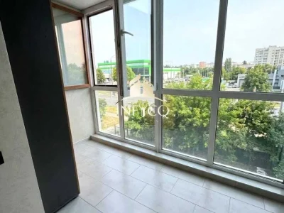 Квартира. Черкаси, Сумгаїтська вул., (Будинок)