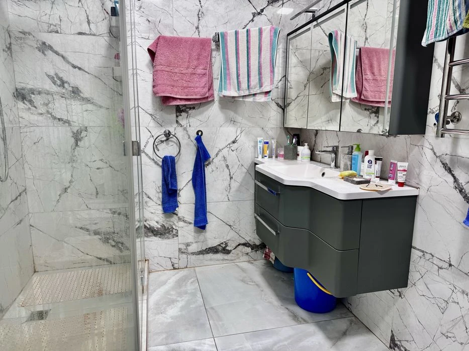 Продам 3-комн квартиру с ремонтом, ЖК Граны