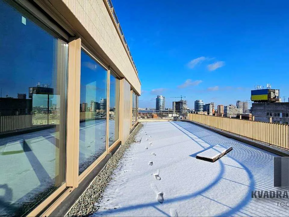 Apartment. Dnipro, 93rd Kholodnoyarskaya Brigada St.