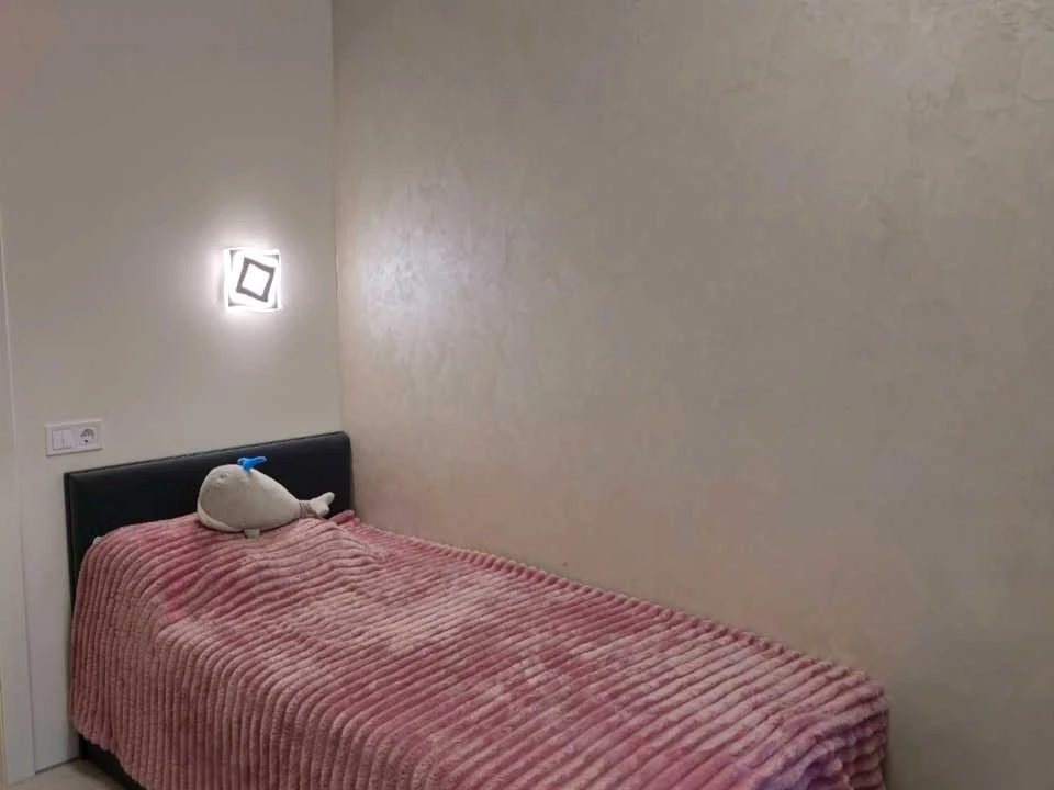 Apartment. Kharkiv, Heroiv Kharkova Ave. (Moskovskiy)