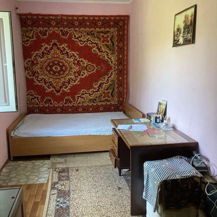 Продам 2-к квартиру по пр. Слобожанскому р-н ул Холодильной