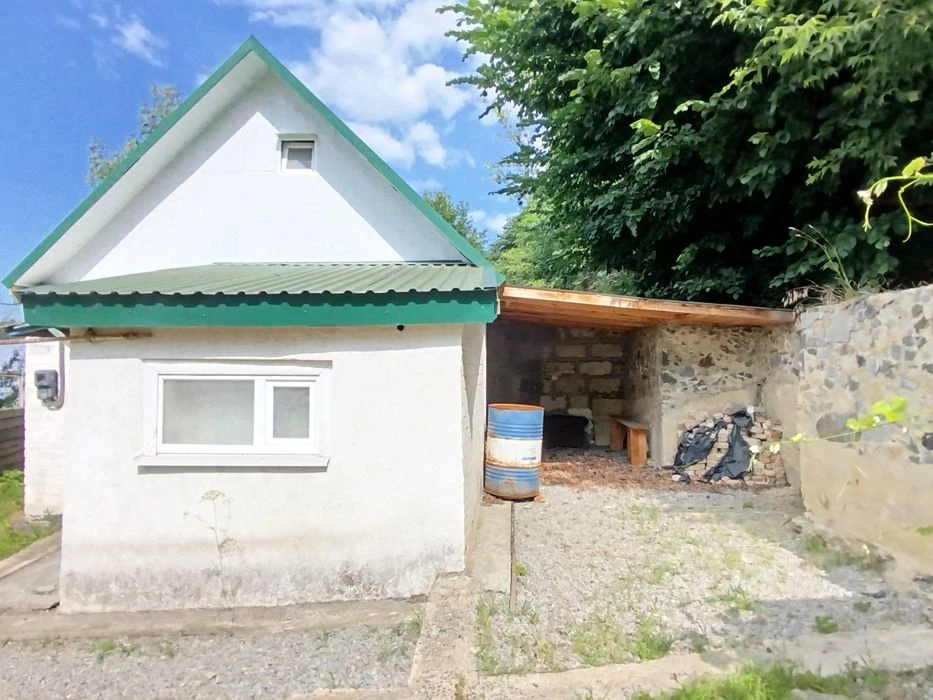 Частина будинку в парковій зоні