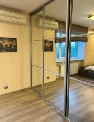 I will sell 2 k. renovated apartment Center Prospekt Polya