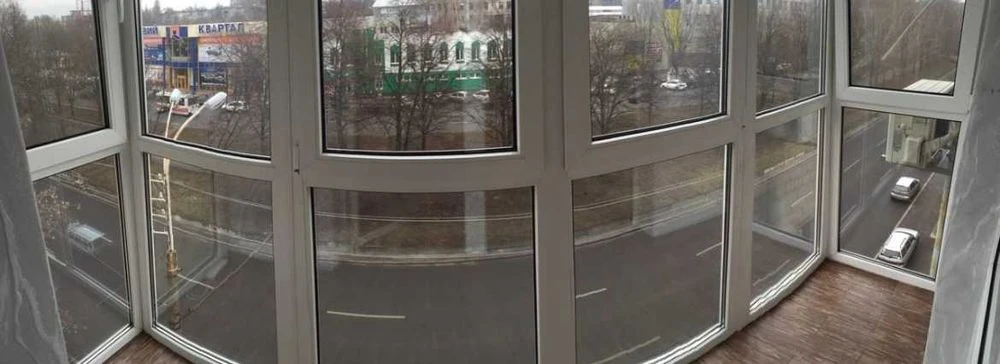 I will sell 2 k. renovated apartment Center Prospekt Polya