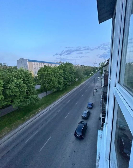 I will sell 2 k. renovated apartment Center Prospekt Polya