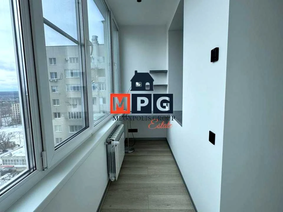 Apartment. Kharkiv, Peremohy Avenue.