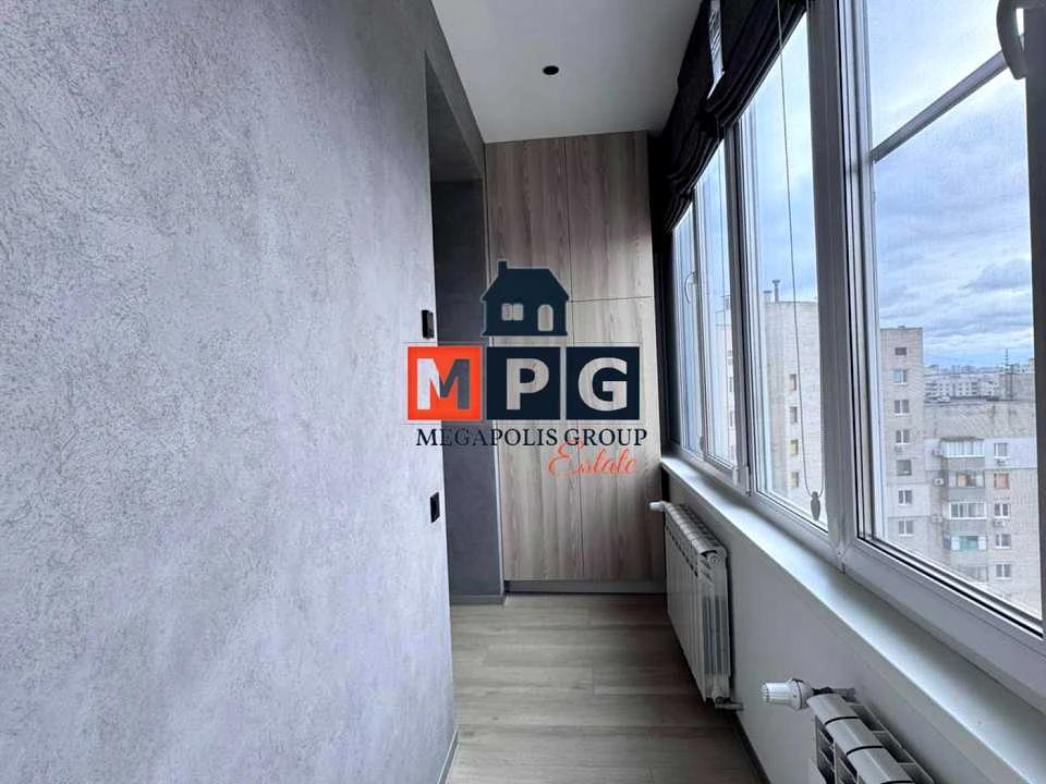 Apartment. Kharkiv, Peremohy Avenue.