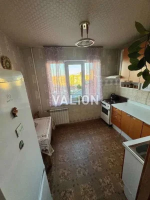 Продаж 3-к квартири просп. Червоної Калини 1а