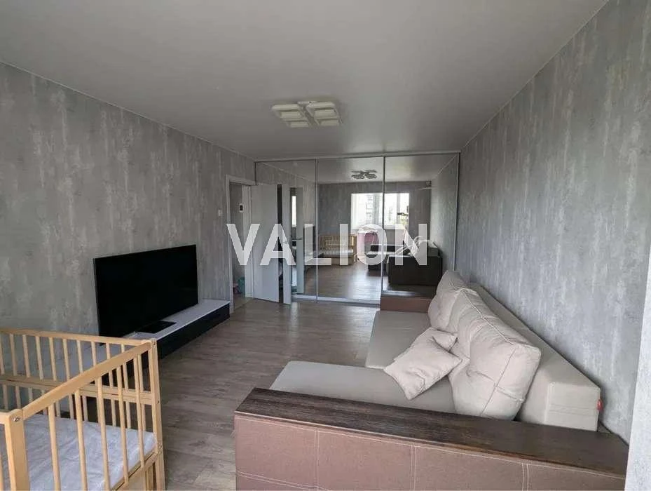1-room apartment for sale, Khorolska St. 8/4