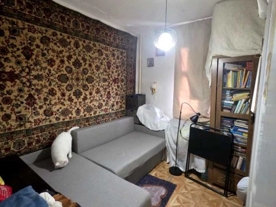 Apartment. Kharkiv, Kharkiv Divisions St., 14k