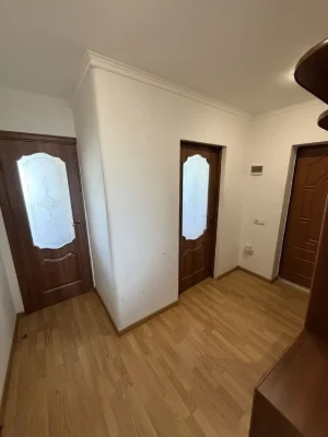 Продаж двокімнатної квартири Ужгород.