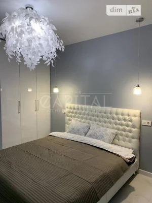 Sale of 2-room apartment 60 sq. m. on Velyka Vasylkivska 54 street