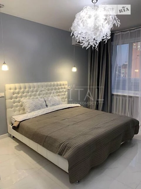 Sale of 2-room apartment 60 sq. m. on Velyka Vasylkivska 54 street
