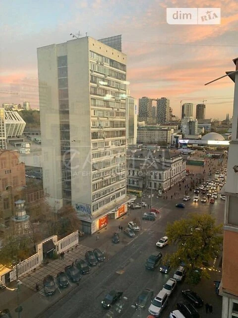 Sale of 2-room apartment 60 sq. m. on Velyka Vasylkivska 54 street