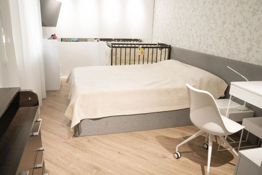 Price reduction!! 3-room apartment for sale on Mar'inska Street