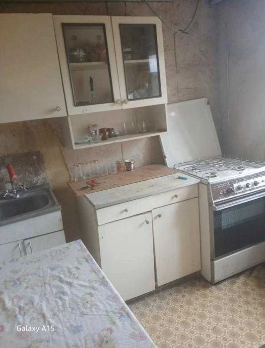 Two-room apartment for sale near Armeyskaya metro station