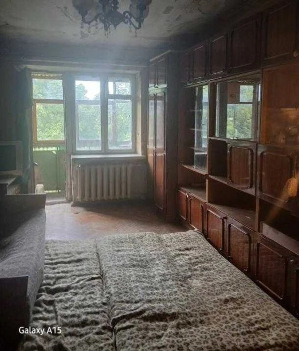 Two-room apartment for sale near Armeyskaya metro station