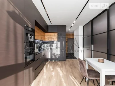 Sale of 2-room apartment 80 sq. m. on Mykilsko-Slobidska Street 10