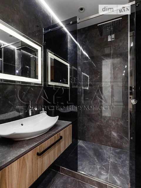 Sale of 2-room apartment 80 sq. m. on Mykilsko-Slobidska Street 10