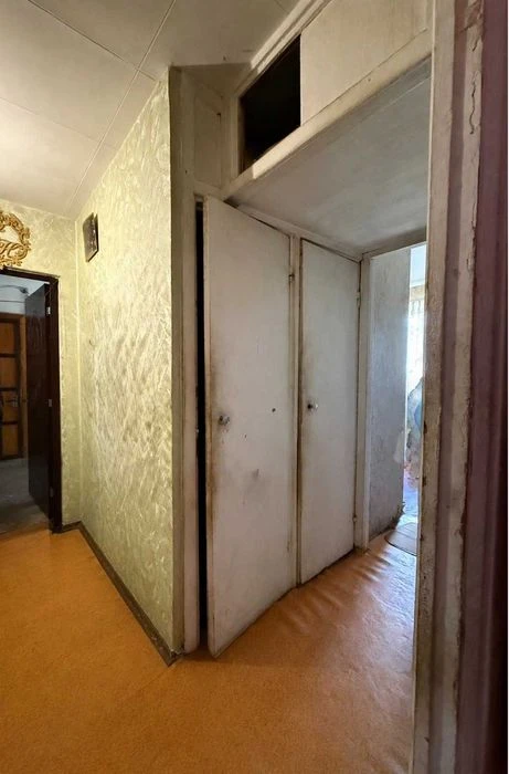продажа 2 комн квартиры на Добровольского 21 999 у.е