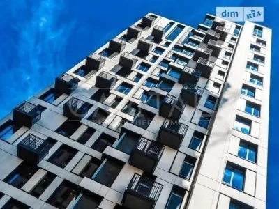 Продаж 2к квартири 102 кв. м на вул. Василя Тютюнника 39/2 •