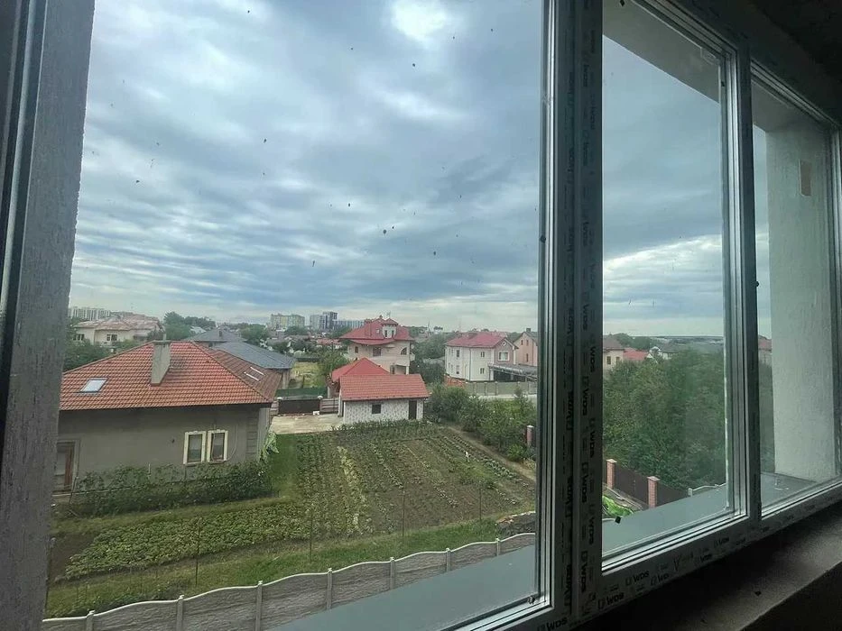 Продажа двухсторонняя 1 км квартира 43.5м2, экорайон