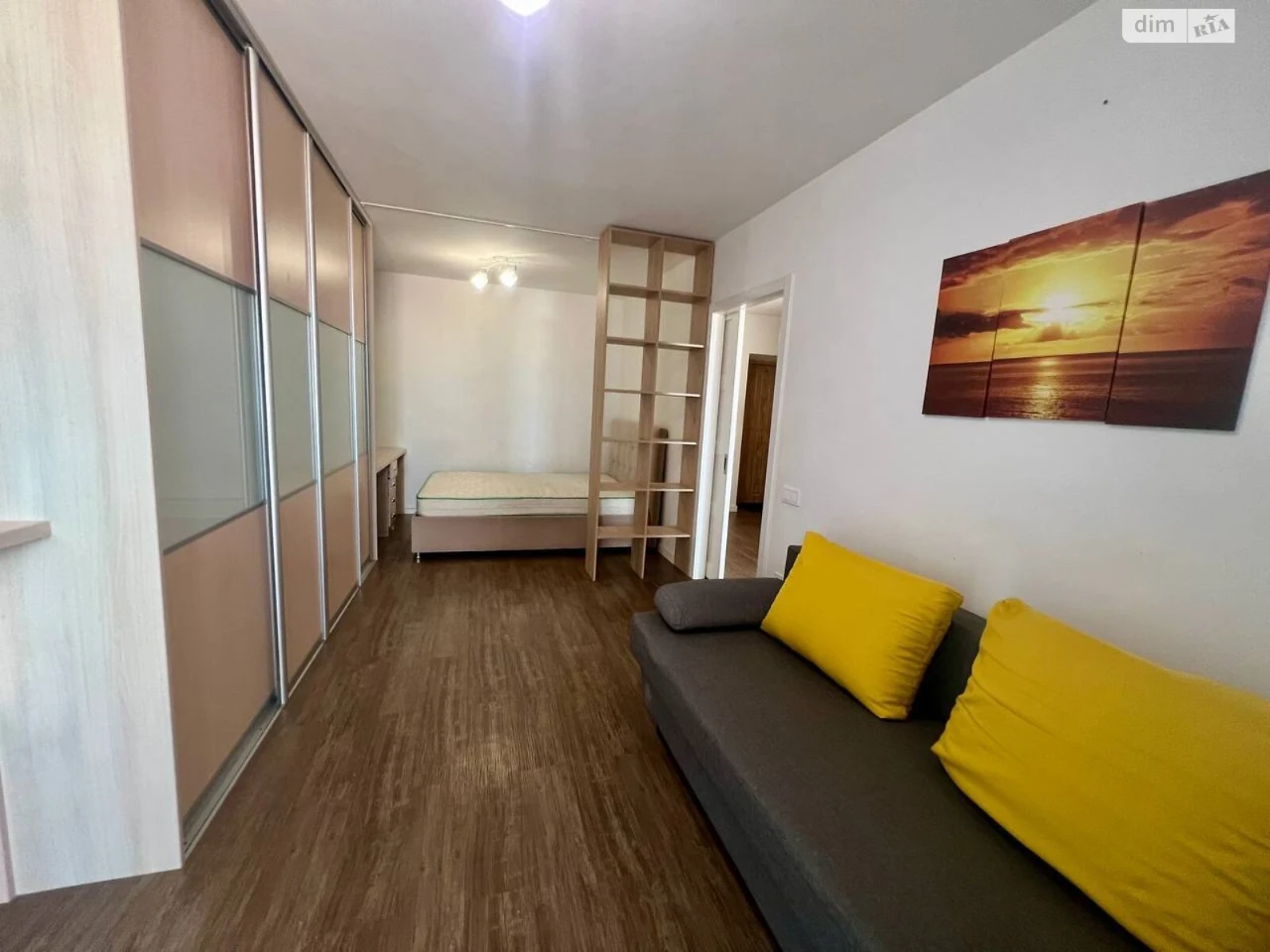 For sale Apartment Pivdennyi Massiv