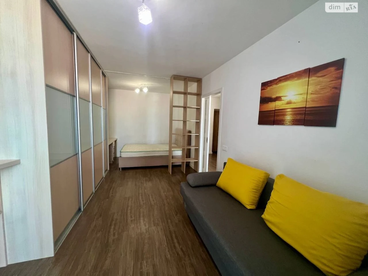 For sale Apartment Pivdennyi Massiv