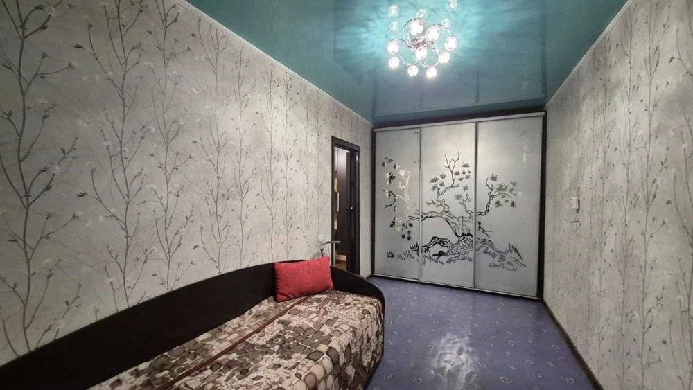 *SALE of a 2-room apartment in the Zavodsky district, on R Street