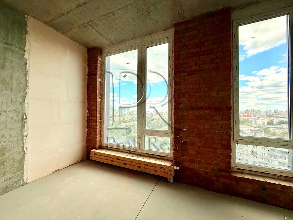 Квартира. Киев, Дегтяревская ул., 17 к
