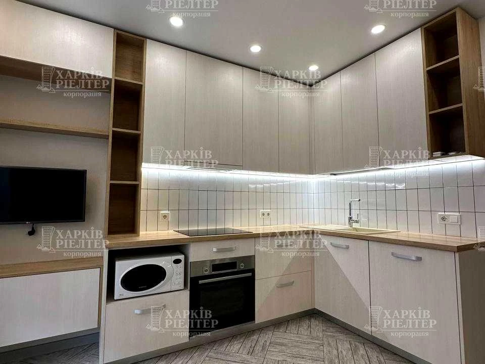 Apartment. Kharkiv, Domobudivelna Street.