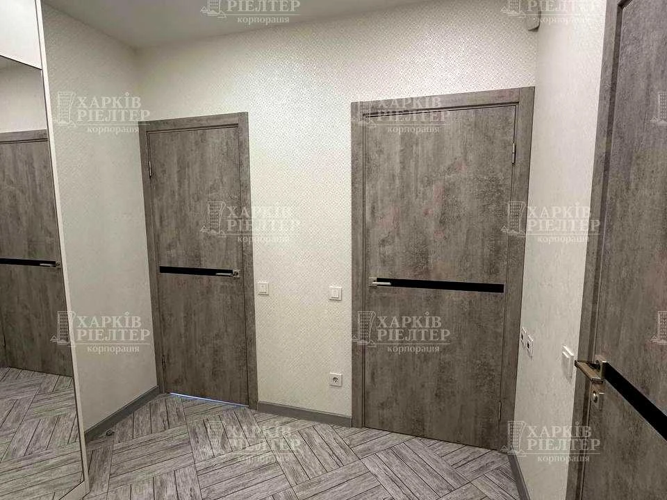 Apartment. Kharkiv, Domobudivelna Street.