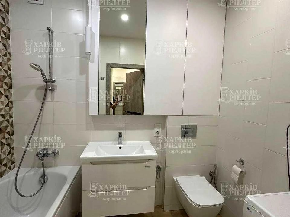 Apartment. Kharkiv, Domobudivelna Street.