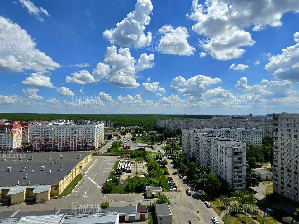 Apartment. Kharkiv, Domobudivelna Street.
