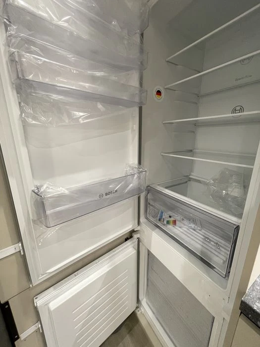 Продам 1ком в Кадорре Сити с авторским ремонтом!