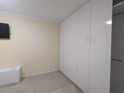 Apartment. Kharkiv, Newtona St.